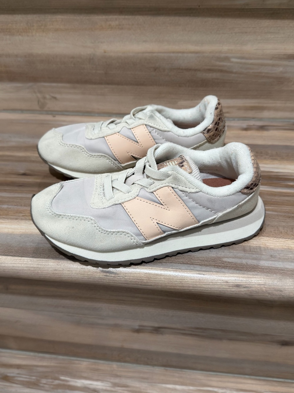 New Balance Kids Cream & Blush Classic Runner Sneakers